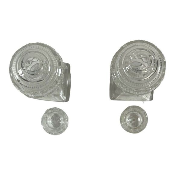 Vintage Crystal Salt & Pepper Shakers Diamond Cut Pattern 4.5" Square Base - Picture 3 of 5